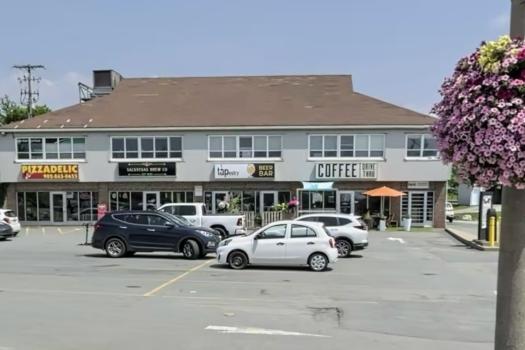 833 Sackville Drive